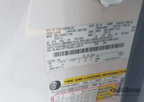 2018 Lincoln Navigator L Black Label from USA, damaged, VIN 5LMJJ3TT0JEL13071